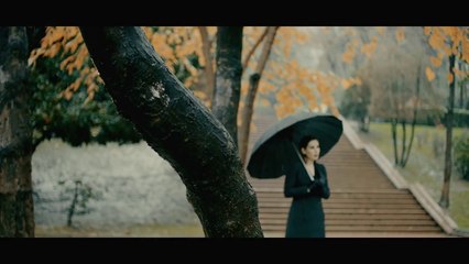 SeSLiKaL Yoksun Funda Arar