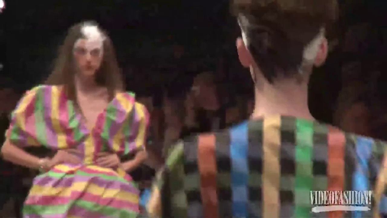 Vivienne Westwood S/S 2011 - Videofashion