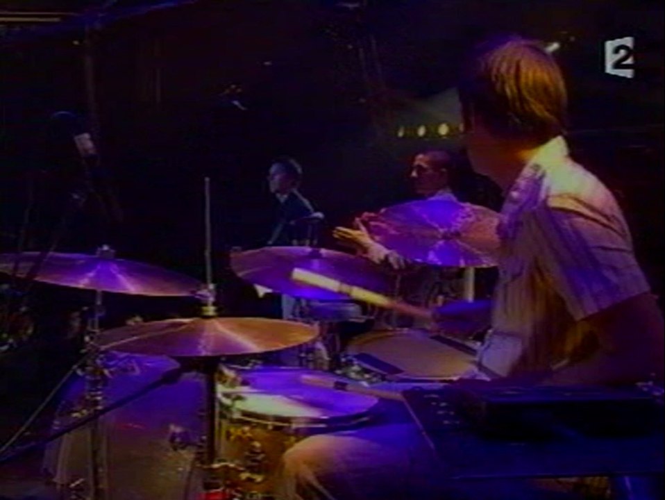2002/07/02 Keren Ann - SLAP #2/2 (France 2 - diff 5/08/02)