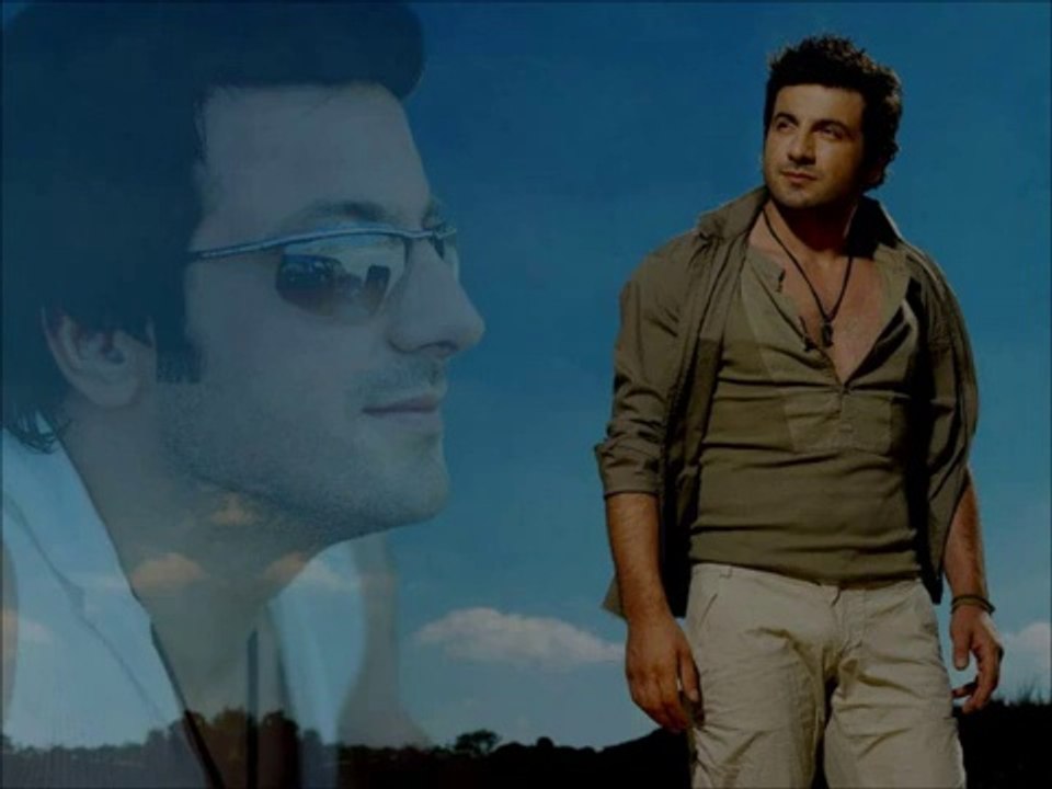 Davut Güloğlu - Bu Mezarda Sevdiğim Var - İzlesene.com Video