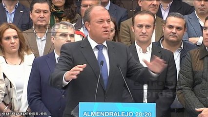 Monago dice que García Lobato está hecho a sí mismo