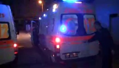 Otomobil lise öğrencilerine çarptı 1 ölü, 4 yaralı
