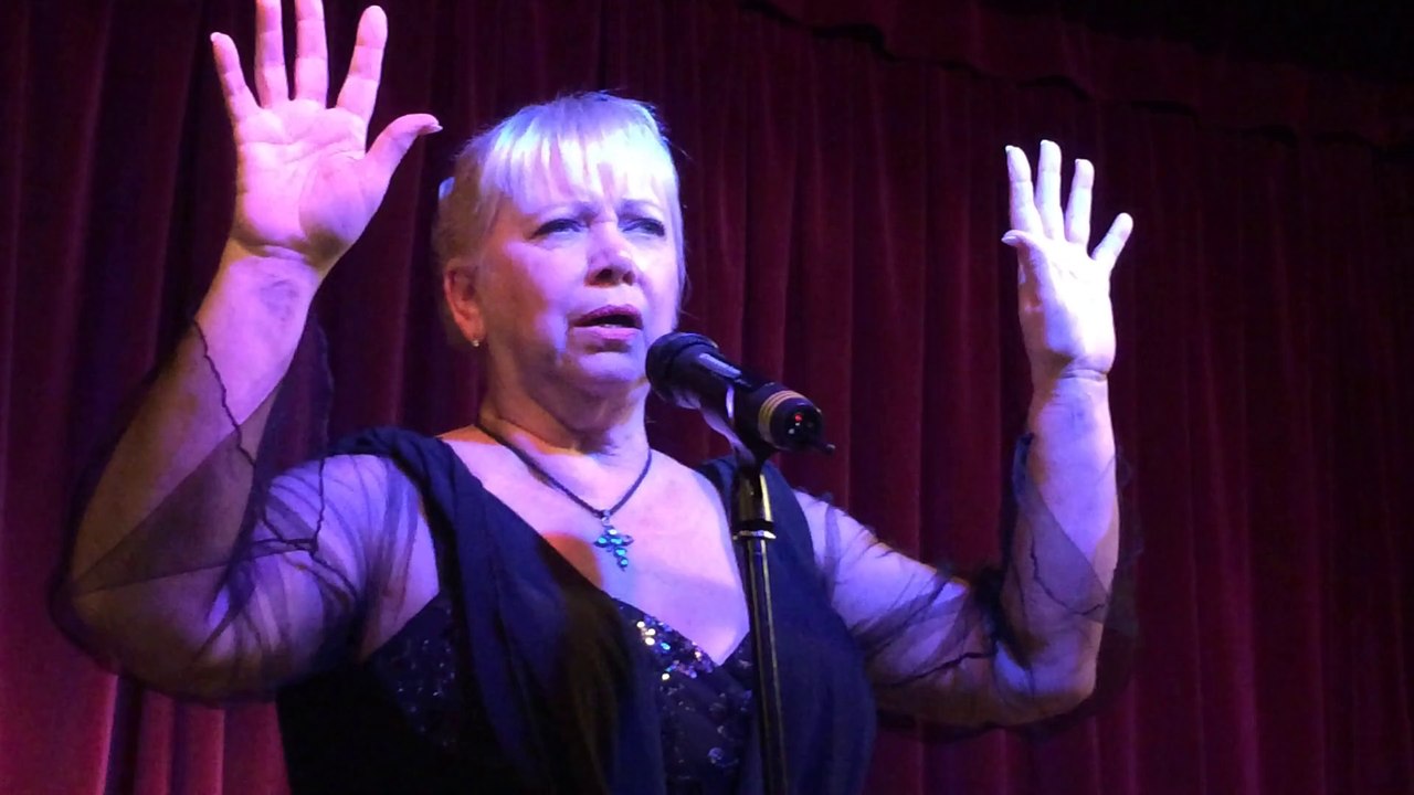 Babeth chante Piaf - L'accordéoniste