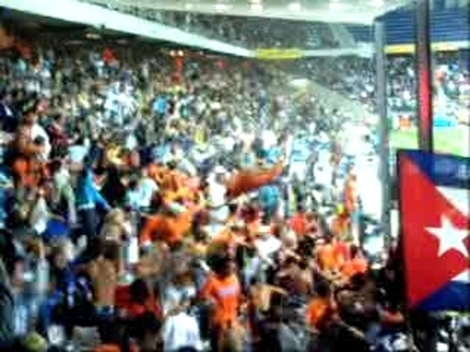 Les marseillais foouuu de joie