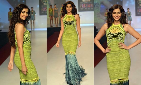 Bollywood Hot Girl Sonam Kapoor On Ramp For Signature Collection - Bollywood Gossip