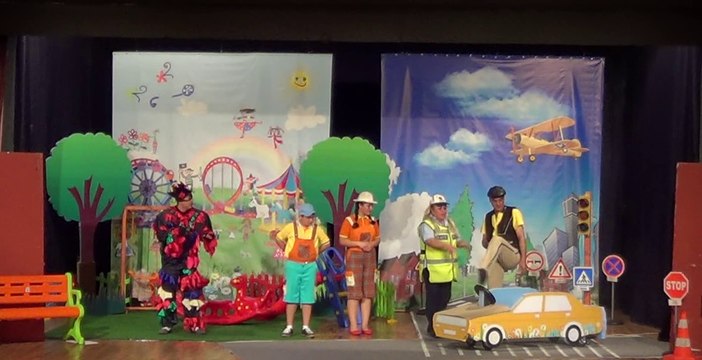 Afacanlar Trafikte Müzikli Danslı Çocuk Oyunu