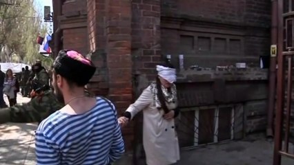 "They do not humiliate me, do not rape me"-Ukranian journalist held in Slaviansk