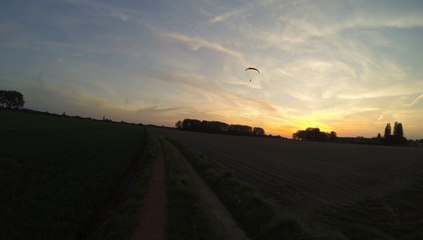 oxy 0.5 paramotor rc acro au coucher de soleil