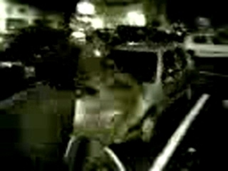 mike sorti de la banque