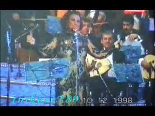 Müzeyyen SENAR-Ömrümüzün Son Demi Sonbaharıdır Artık