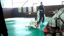 lucas tournoi de judo sarzeau 1er combat rapido !!