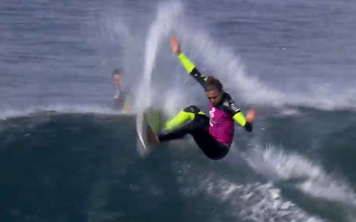 Highlights: Rip Curl Women's Pro Bells Beach RD 4 & QFS