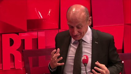 La baisse du chômage arrivera quand le football utilisera l'arbitrage vidéo