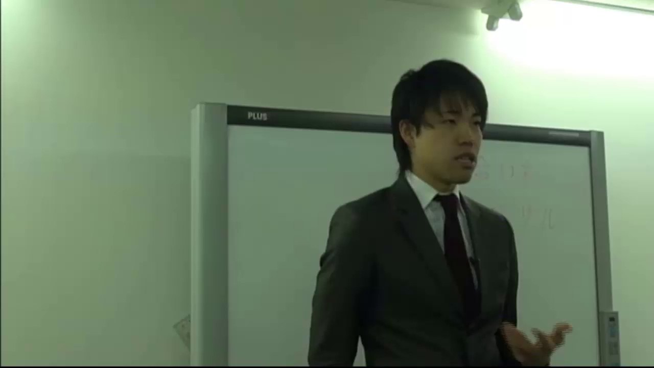 殺し合いを始めるサル