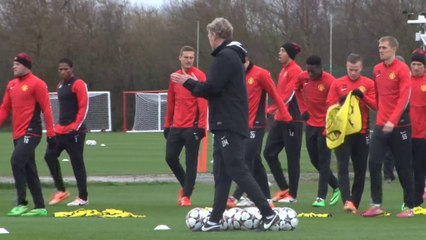 Moyes departs Manchester United