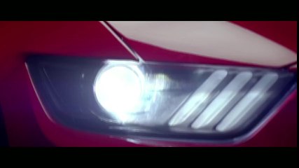 Vidéo : Ford Mustang 2014 avec Sienna Miller