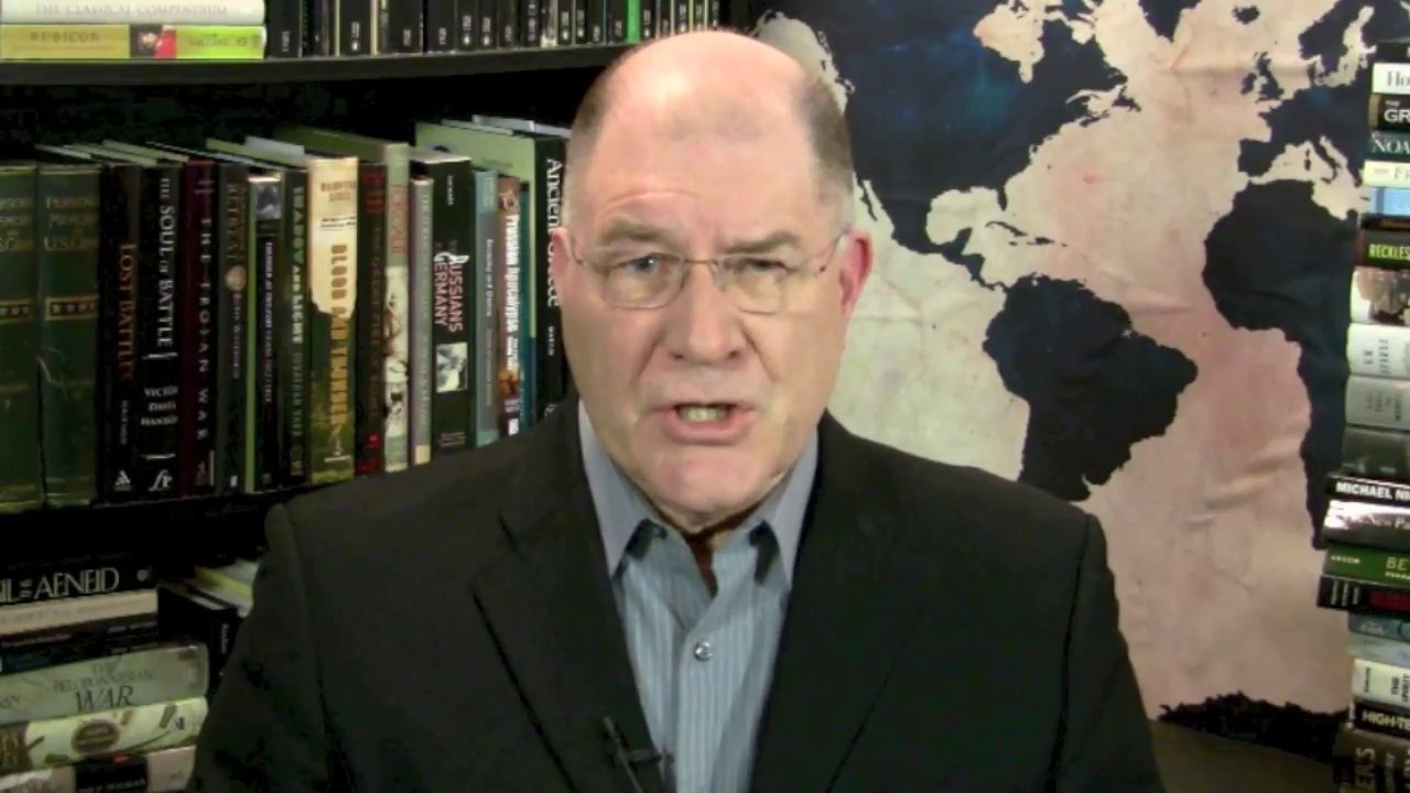 Employees Rate Top CEOS in Large and Small Companies