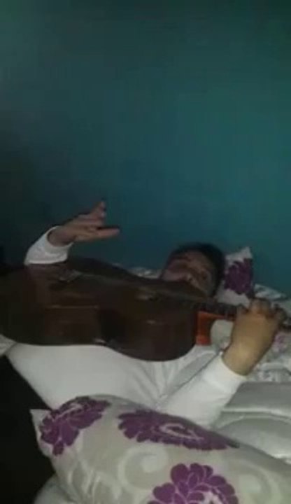El Potito canta para Juan Antonio Salazar