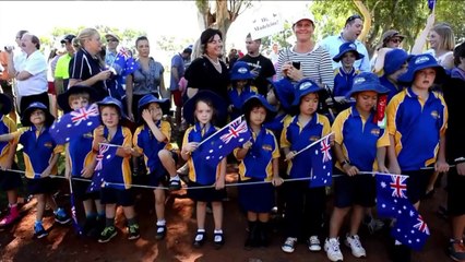Traditional welcome for William and Kate at Australia's Uluru
