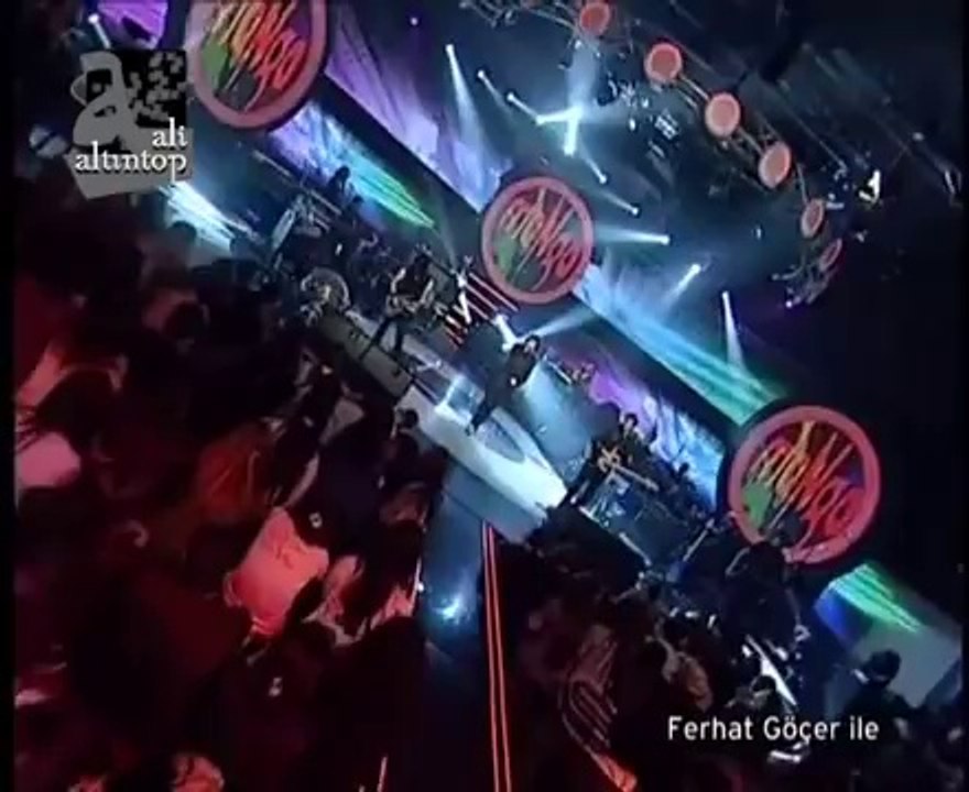 maNga - Bir Kadın Çizeceksin - 06.03.2010 - canliperformans.tv