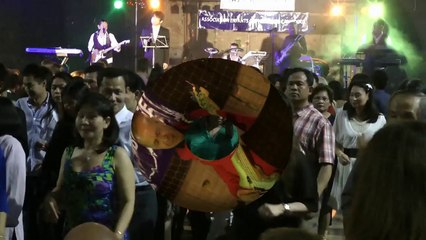 Soirée khmer Bussy តារាកម្ពុជា