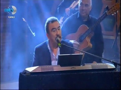 ÜMIT BESEN BEYAZ SHOW VAHIT TOROS ; YASAR GÜRLERTÜRK ARKADASIM
