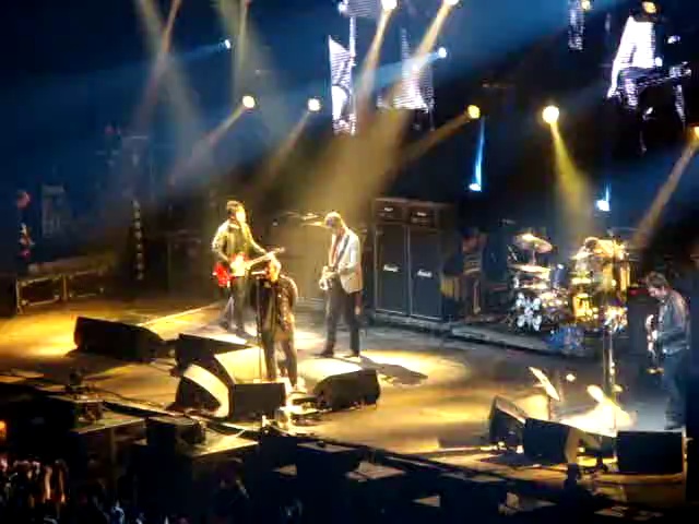 Oasis – Cigarrettes and Alcohol