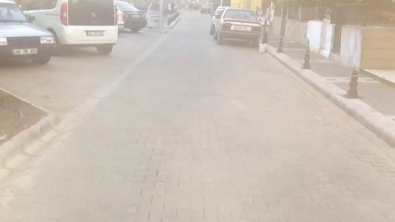 iPhone 4S - Action Movie Test ( Anıl Gök )