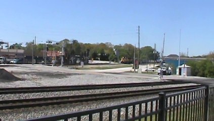 Train Meet in Austell Ga. with UP Power leading NS 226 Intermodal Train EB and NS G9A Intermodal Train NB