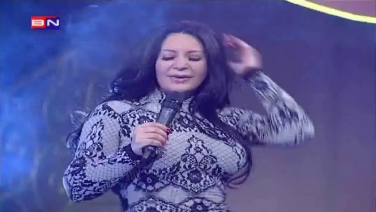 Stoja-Hocu pesmu,hocu lom