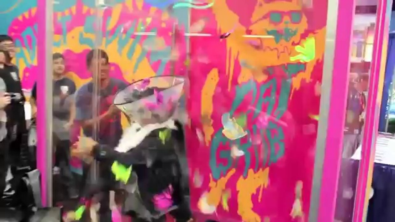 HISHE - San Diego Comic Con 2012