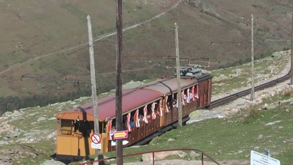La descente de la Rhune avec le train à crémaillère