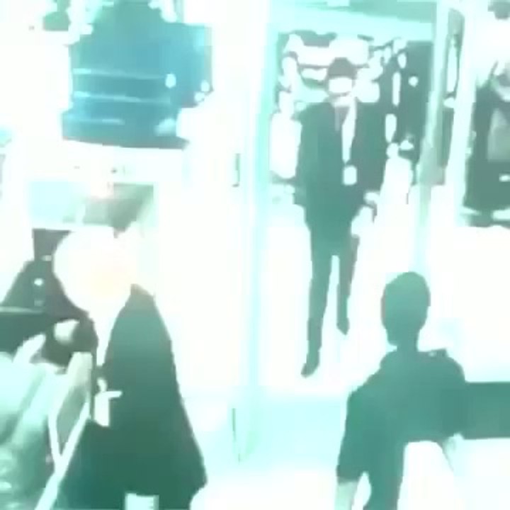 MH370 Flight Captain & 1st Officer Security Checkpoint CCTV