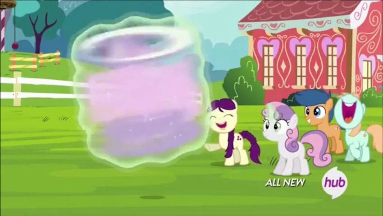 Sweetie Belle is using Magic Diamond Tiara