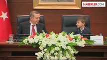 Başbakan Erdoğan, Başbakanlık Merkez Bina'da Çocukları Kabul Etti