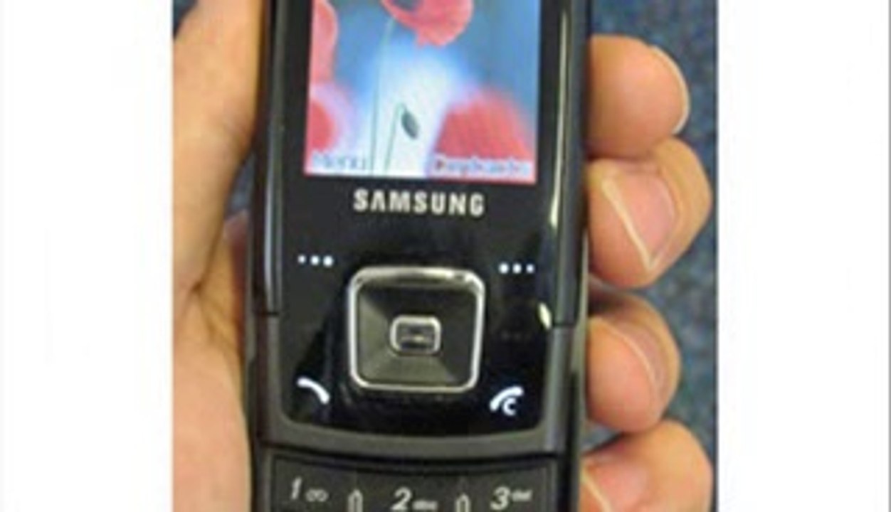 Samsung E900 Price and Review