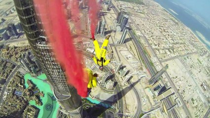 Dünya'nın en yüksek binasından böyle atladılar