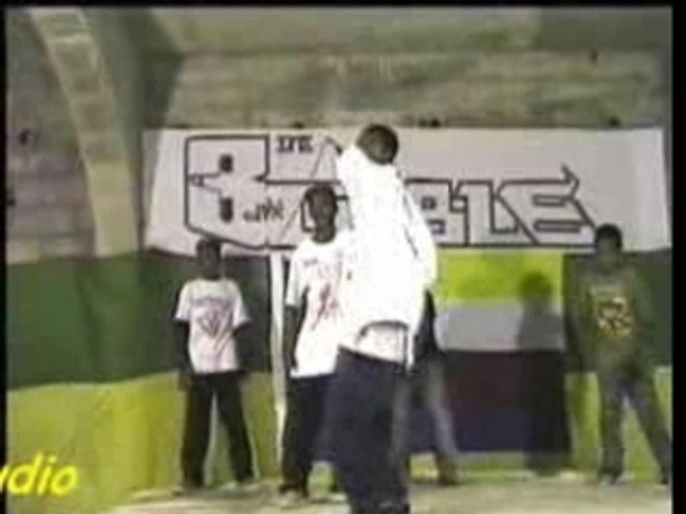 ANDJIBOU KAVANI MAYOTTE 976 ( kobi )