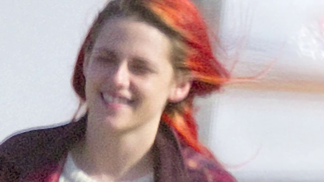 Kristen Stewart received a wolf for her birthday