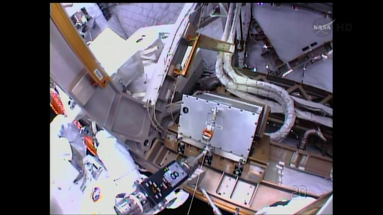 Sortie dans l'espace pour deux astronautes de l'ISS pour réparer un ordinateur