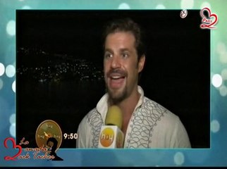 Entrevista al Jefe Mark Tacher y parte del elenco de Qué Pobres Tan Ricos