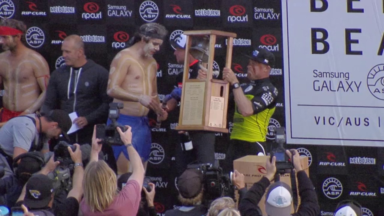 Surf - Fanning remporte le Rip Curl Pro Bells Beach