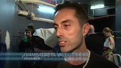 Giambattista Valli AW10-11 - Videofashion Daily