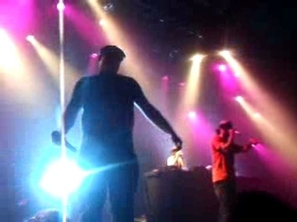 TTC - Paris Paris (Live)