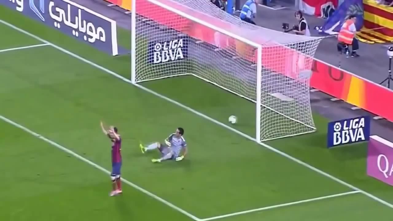 Sergio Busquets The Brilliant Midfielder goals skills assists passes