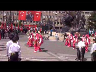 UŞAK'TA 23 NİSAN ETKİNLİKLERİ