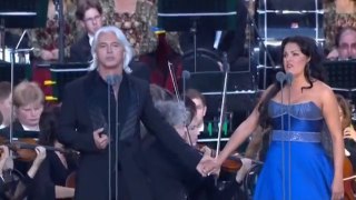 ANNA NETREBKO & DMITRI HVOROSTOVSKY AT THE RED SQUARE MOSCOW  LIVE 2013