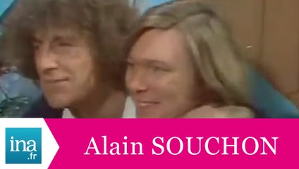 Alain Souchon "Le petit chanteur" chez les Carpentier - Archive INA