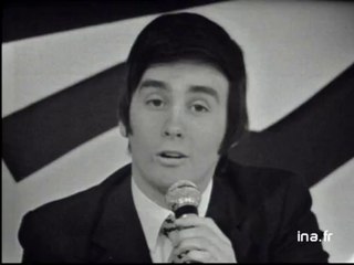 Imitation de Guy Béart par Thierry Le Luron