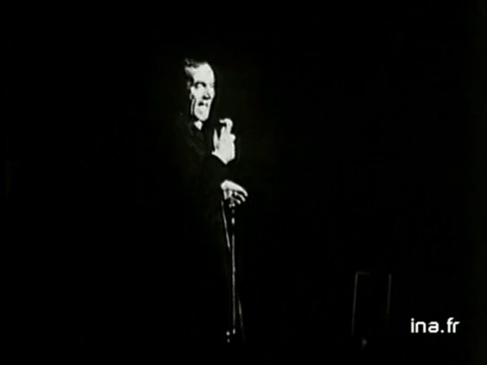 Charles Aznavour "For Me, Formidable" à Londres - Archive INA